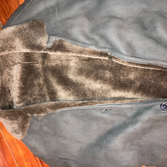 Barney's NY Men's Shearling Coat - Picture 3 of 6